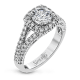 Engagement Ring in 18k Gold with Diamonds