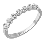 Right Hand Ring in 14k Gold with Diamonds