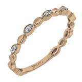 Right Hand Ring in 14k Gold with Diamonds