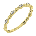 Right Hand Ring in 14k Gold with Diamonds
