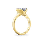 Shell Auranova Solitaire Engagement Ring - Liora