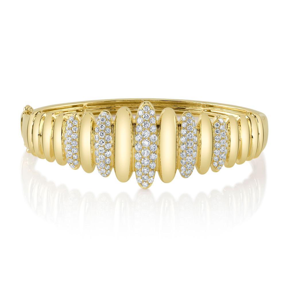 2.19CT 14K Y/G DIAMOND PAVE RIBBED BANGLE