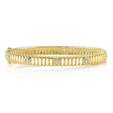 0.33CT 14K Y/G DIAMOND BEZEL RIBBED BANGLE