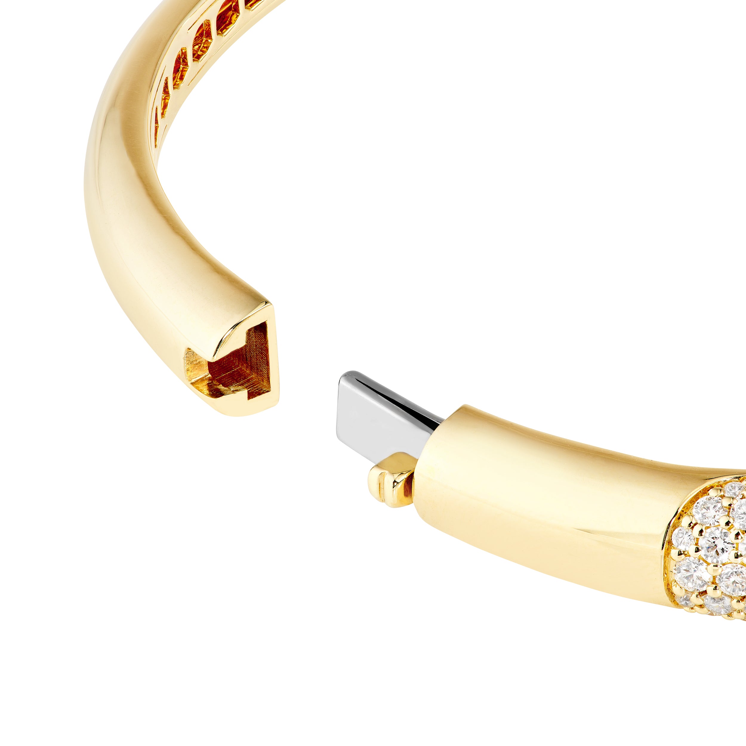 Diamond Pavé Bangle (5-1/6tcw)