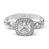 Engagement Ring in 18k Gold with Diamonds