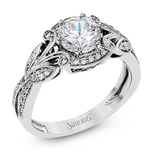Engagement Ring in 18k Gold with Diamonds