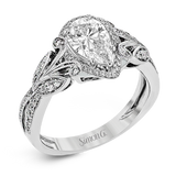 Engagement Ring in 18k Gold with Diamonds