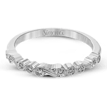 Right Hand Ring in 18k Gold with Diamonds