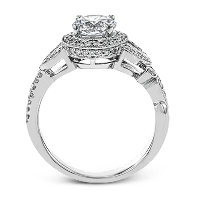 Engagement Ring in 18k Gold with Diamonds