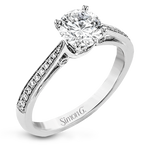 Engagement Ring in 18k Gold with Diamonds