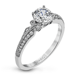 Engagement Ring in 18k Gold with Diamonds
