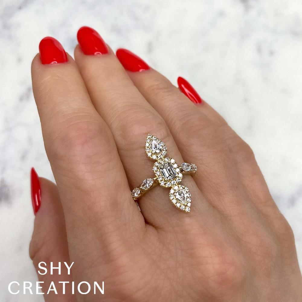 1.46CT 14K W/G DIAMOND EMERALD MARQUISE PEAR LADYS RING