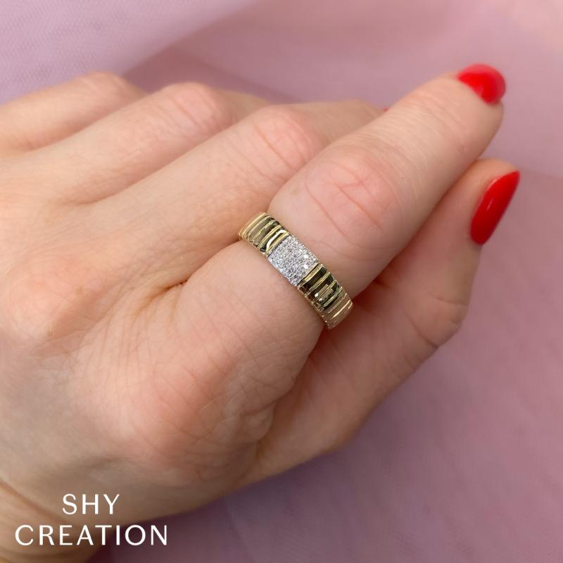 0.08CT 14K Y/G DIAMOND RIBBED BAND