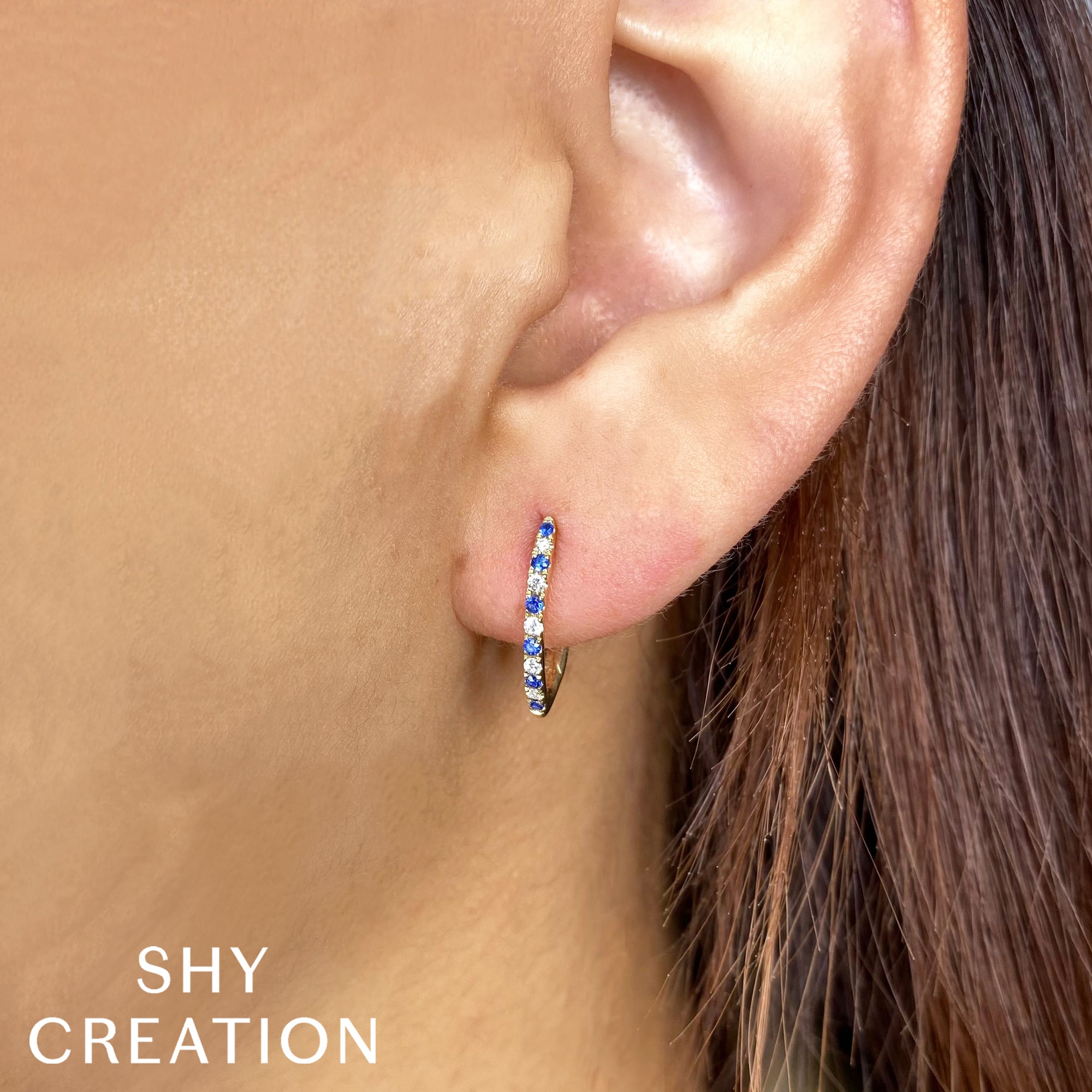 0.09CT DIAMOND & 0.14CT BLUE SAPPHIRE 14K W/G HOOP EARRING