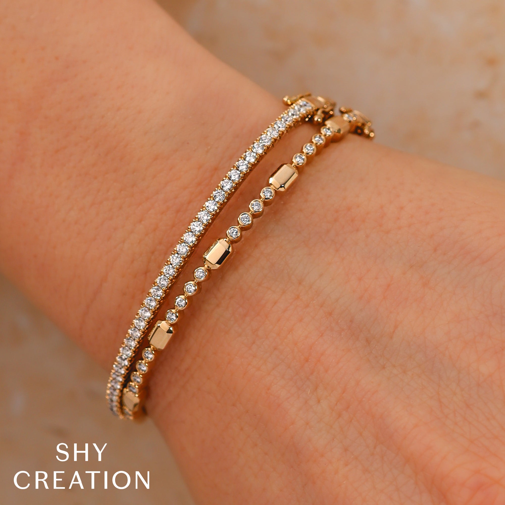 0.30CT 14K Y/G DIAMOND BEZEL GEO CUT BANGLE
