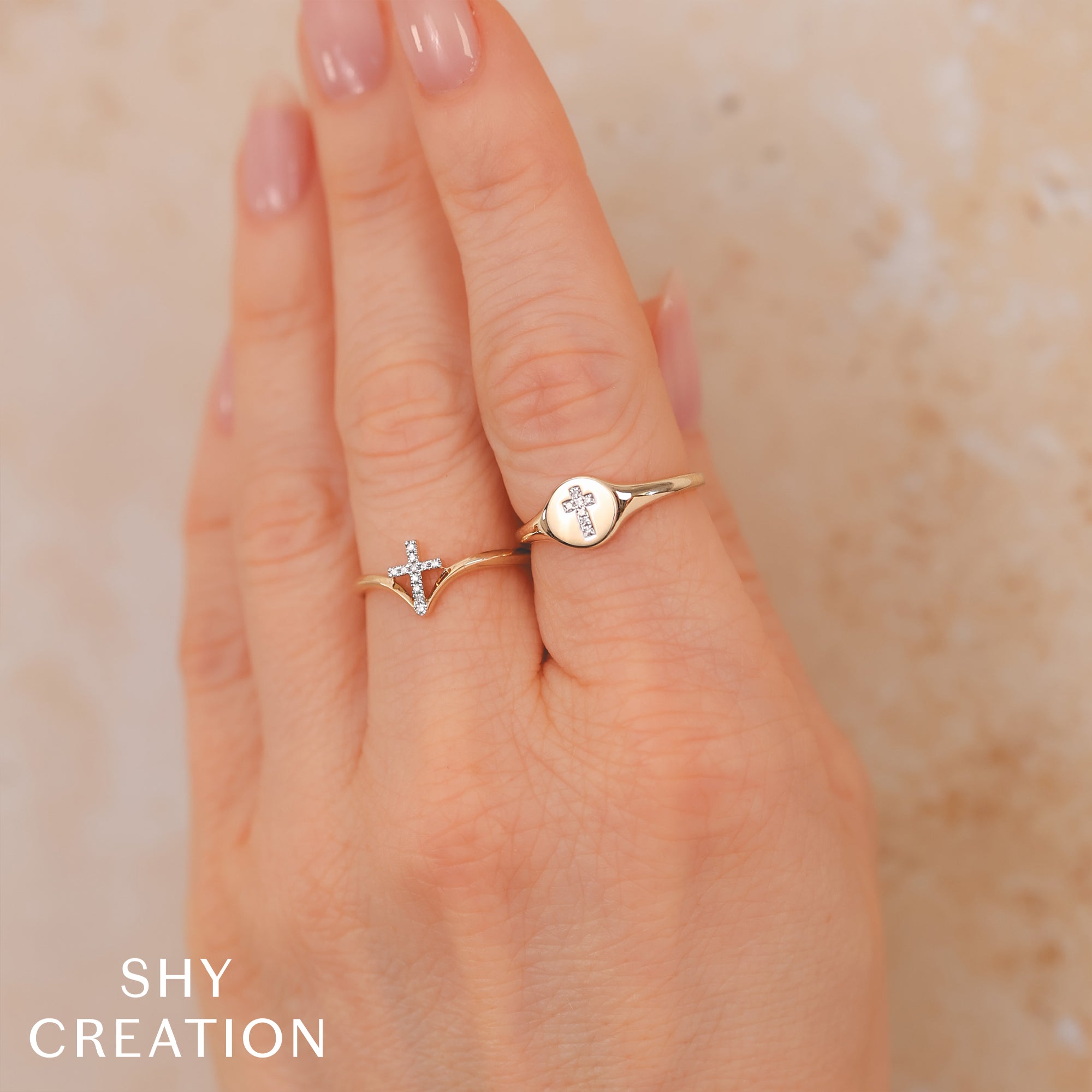 0.02CT 14K Y/G DIAMOND CROSS SIGNET RING