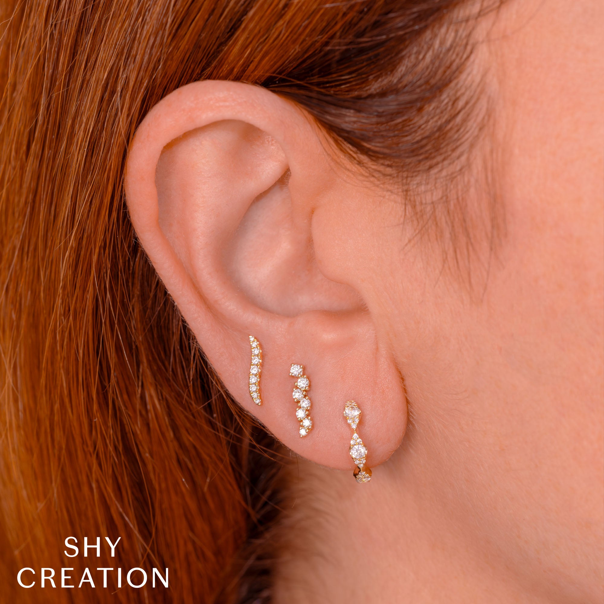 0.39CT 14K W/G DIAMOND HUGGIE EARRING